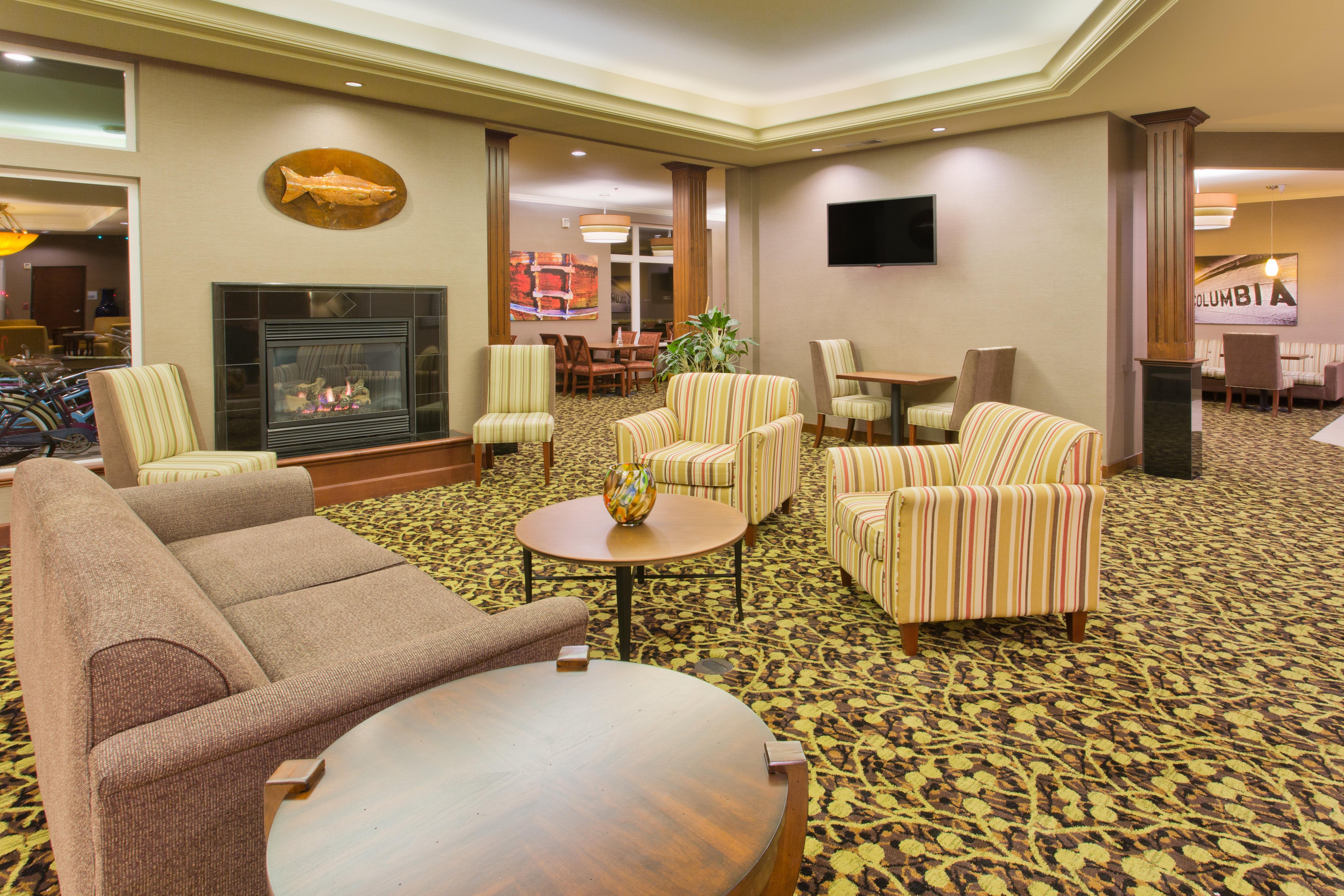 Holiday Inn Express Hotel & Suites Astoria By Ihg מראה חיצוני תמונה