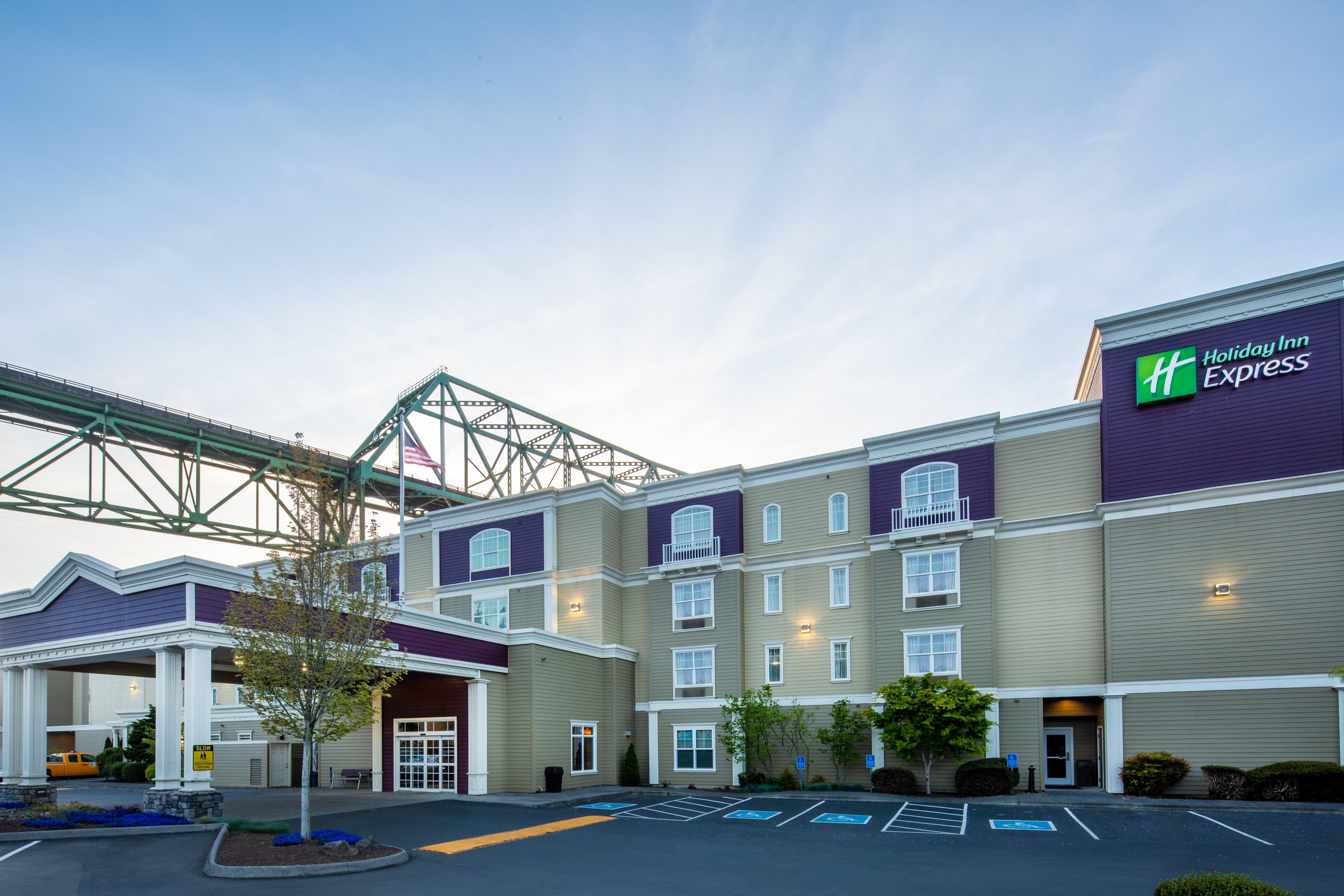 Holiday Inn Express Hotel & Suites Astoria By Ihg מראה חיצוני תמונה
